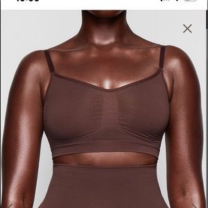 🔥🔥DEAL! SKIMS sculpting bralette